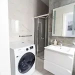 Apartman A25 - 5 Mins Walk To Valletta Ferry - Shopping Mall And Bay By Quicktrips Sliema