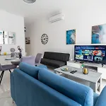 A25 - 5 Mins Walk To Valletta Ferry - Shopping Mall And Bay By Quicktrips Apartman