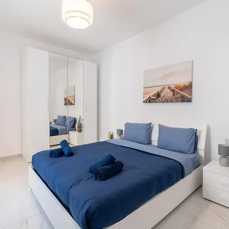 A25 - 5 Mins Walk To Valletta Ferry - Shopping Mall And Bay By Quicktrips