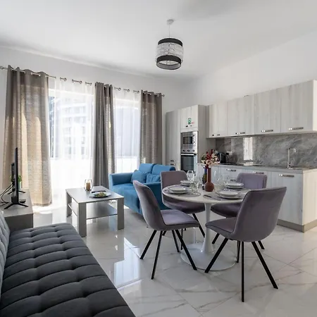A25 - 5 Mins Walk To Valletta Ferry - Shopping Mall And Bay By Quicktrips Apartment *