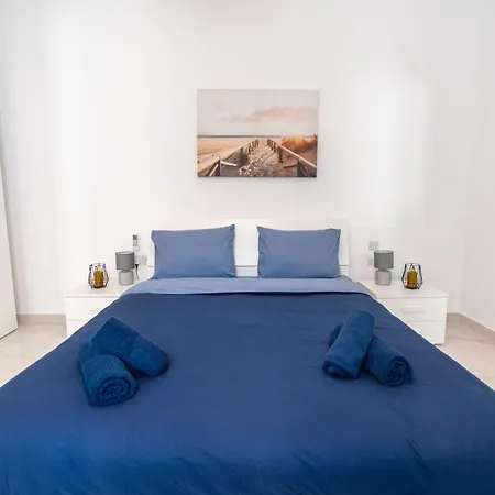 Apartment A25 - 5 Mins Walk To Valletta Ferry - Shopping Mall And Bay By Quicktrips