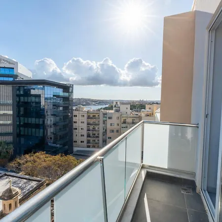 Apartment A25 - 5 Mins Walk To Valletta Ferry - Shopping Mall And Bay By Quicktrips