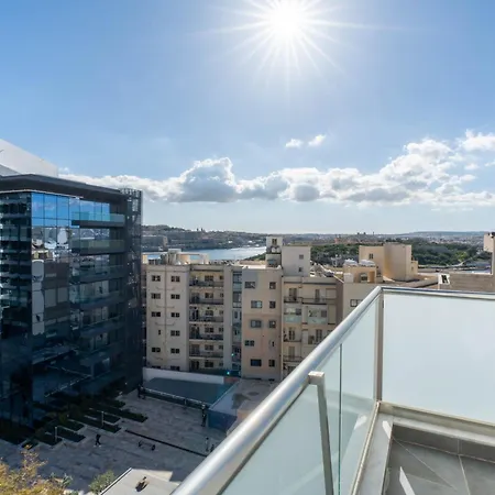 A25 - 5 Mins Walk To Valletta Ferry - Shopping Mall And Bay By Quicktrips Sliema