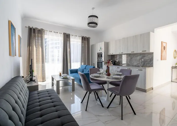 A25 - 5 Mins Walk To Valletta Ferry - Shopping Mall And Bay By Quicktrips Appartamento *