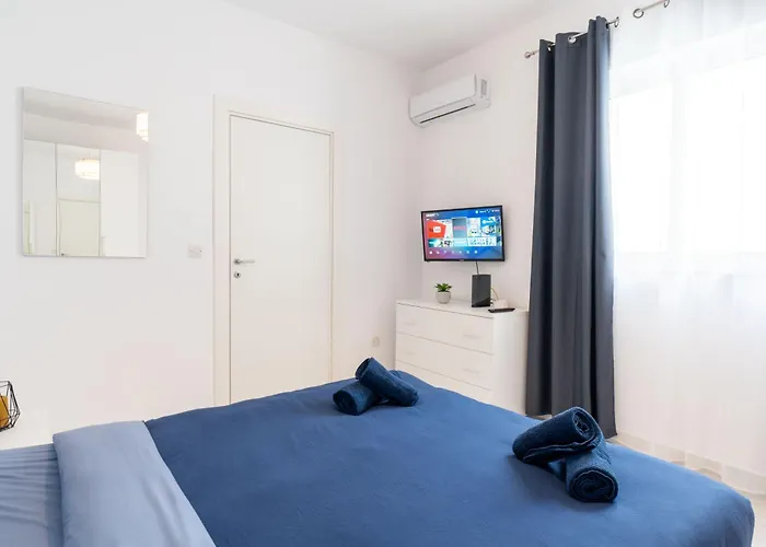 A25 - 5 Mins Walk To Valletta Ferry - Shopping Mall And Bay By Quicktrips *