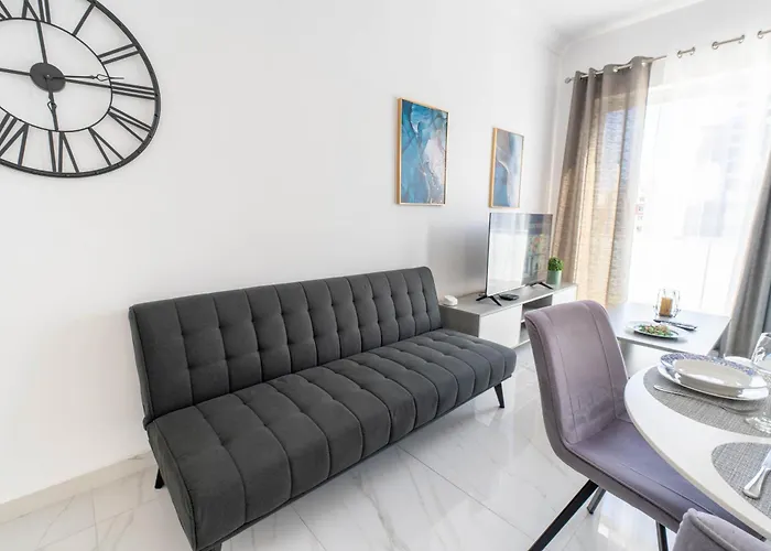 A25 - 5 Mins Walk To Valletta Ferry - Shopping Mall And Bay By Quicktrips *